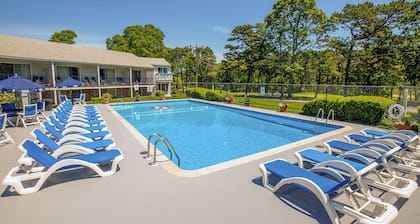 Blue Rock Resort