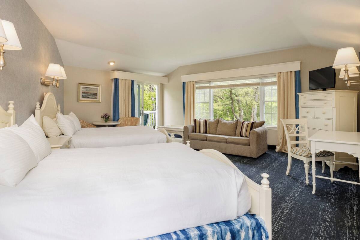 iron/ironing board, cots/infant beds, rollaway beds, free wifi