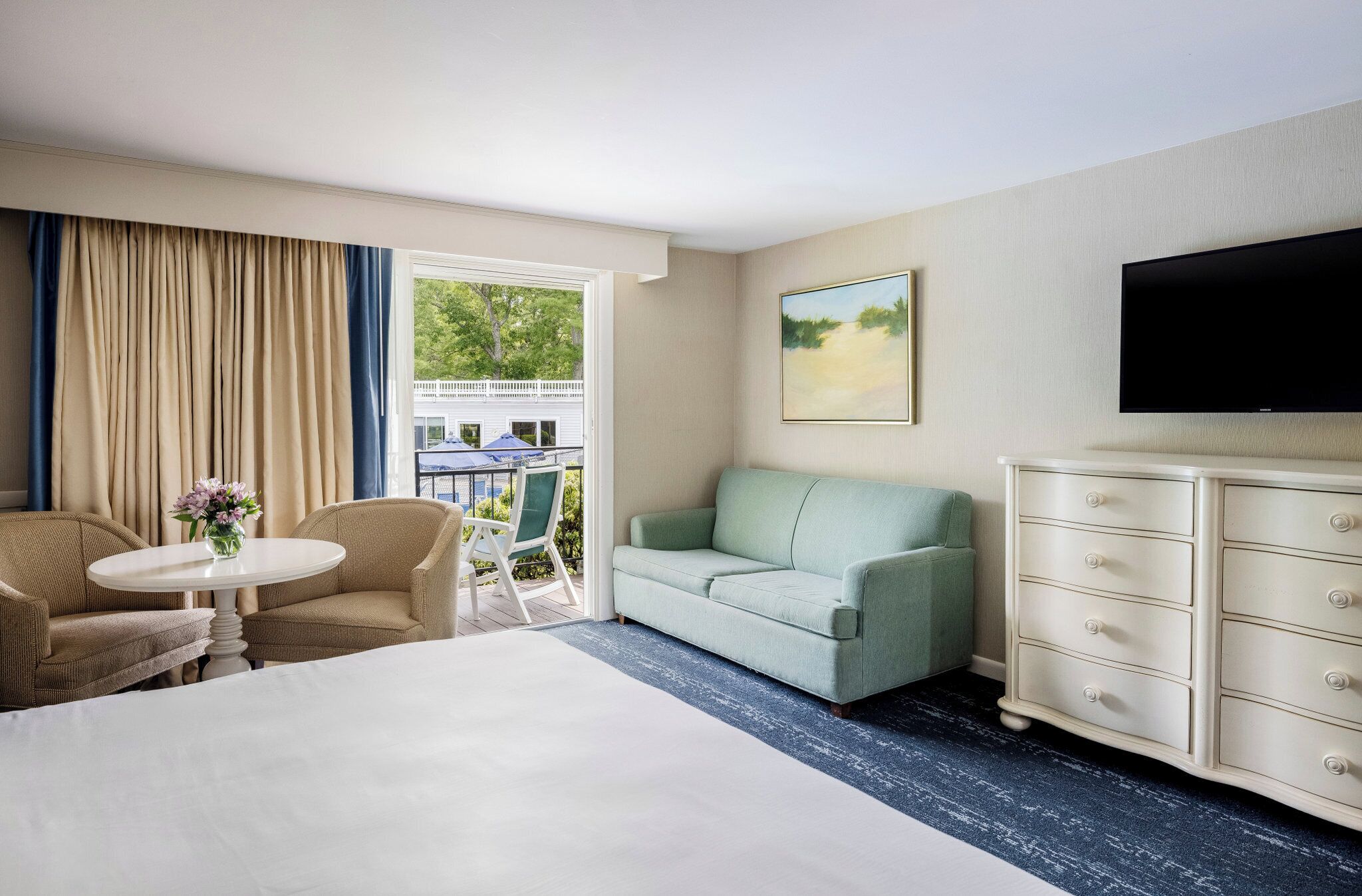 iron/ironing board, cots/infant beds, rollaway beds, free wifi