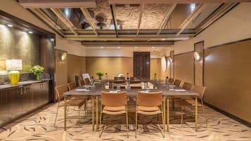 Meeting facility