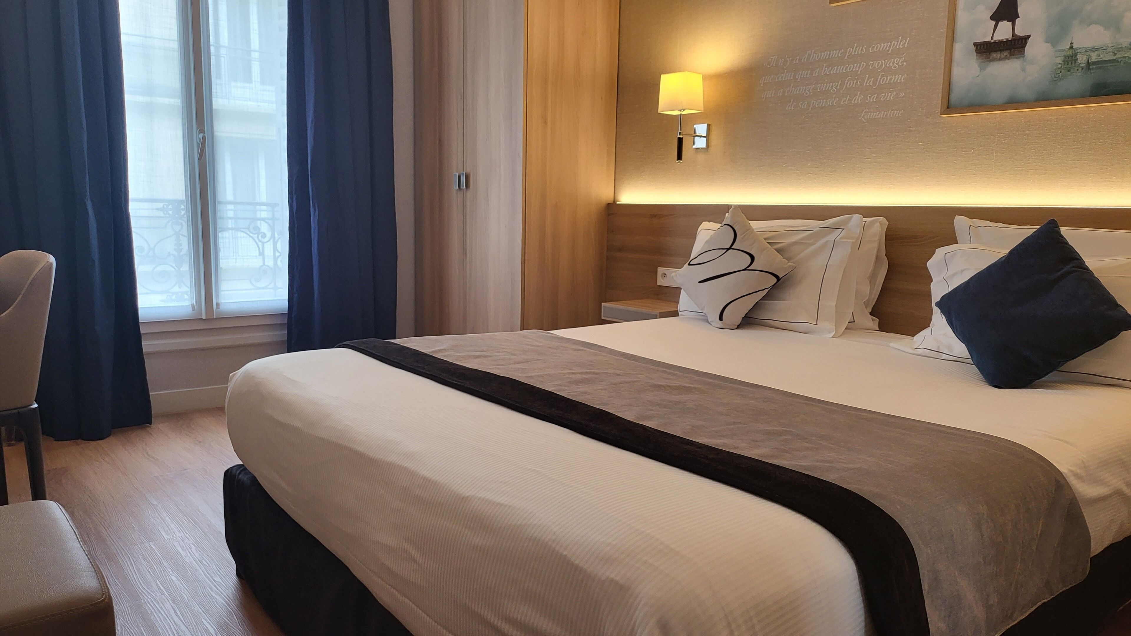 superior double room | premium bedding, minibar, in-room safe, desk