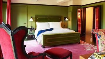 Ropa de cama de alta calidad y artículos del minibar gratis