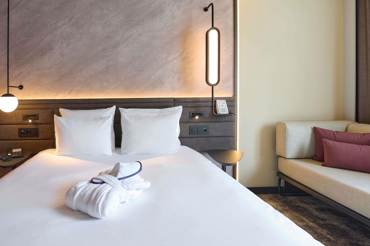 The Executive Room , 1 double bed with Sofa
