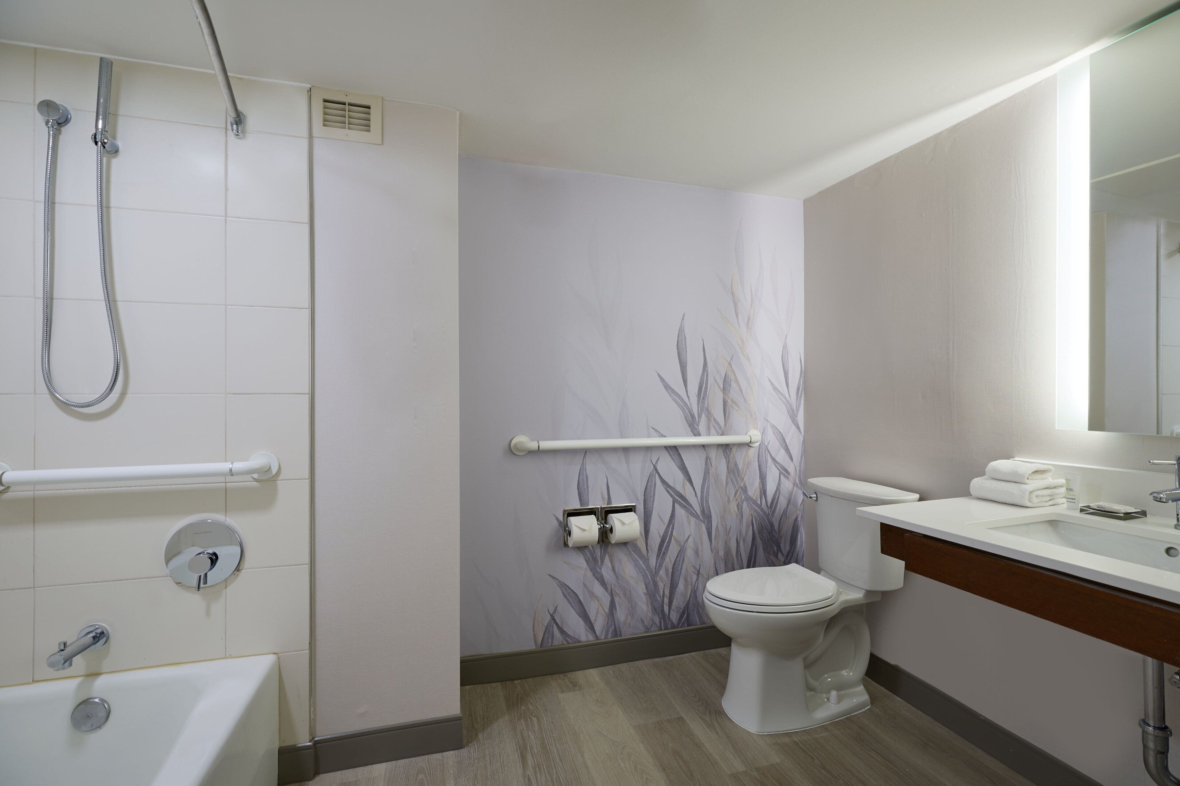 Premium bedding, down duvets, in-room safe, desk