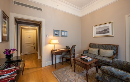 Pera Palace Hotel - Image 50