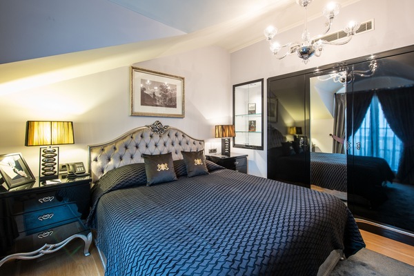 Alfred Hitchcock Suite | Literie hypoallergénique, minibar, coffres-forts dans les chambres