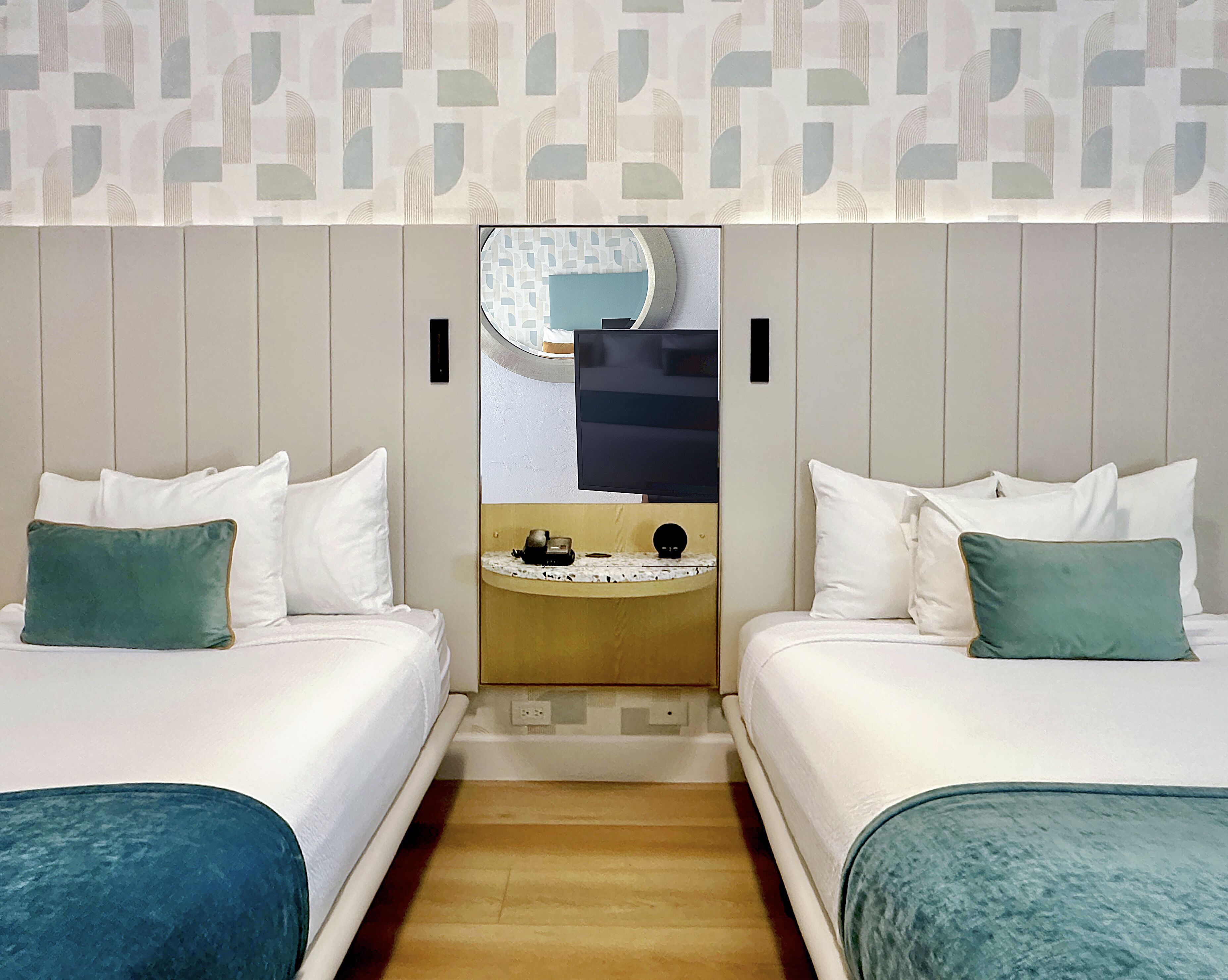 1 bedroom, premium bedding, in-room safe, desk