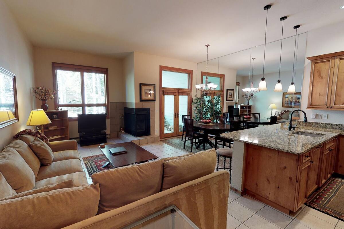 Condo, 1 Bedroom (Gold)