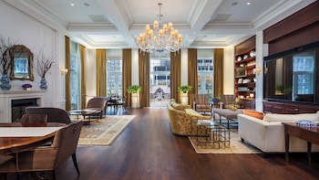 Premium bedding, minibar, in-room safe, desk at InterContinental New York Barclay by IHG