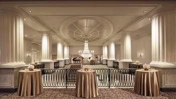 Breakfast, lunch, dinner served; American cuisine  at InterContinental New York Barclay by IHG