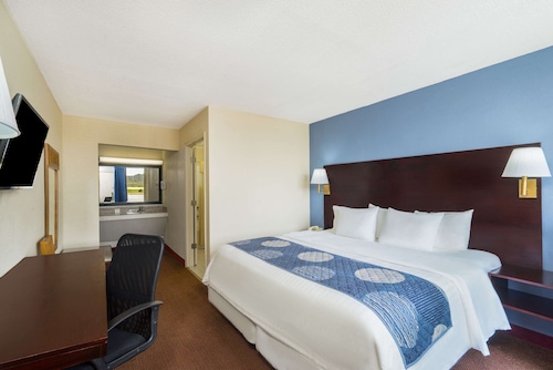 Days Inn by Wyndham Statesville