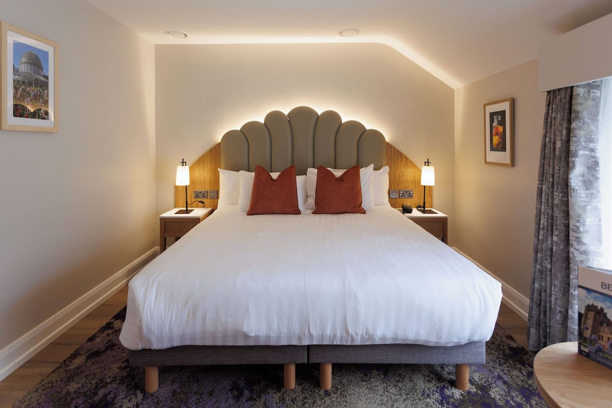 Superior Double or Twin Room | 1 bedroom, premium bedding, desk, iron/ironing board