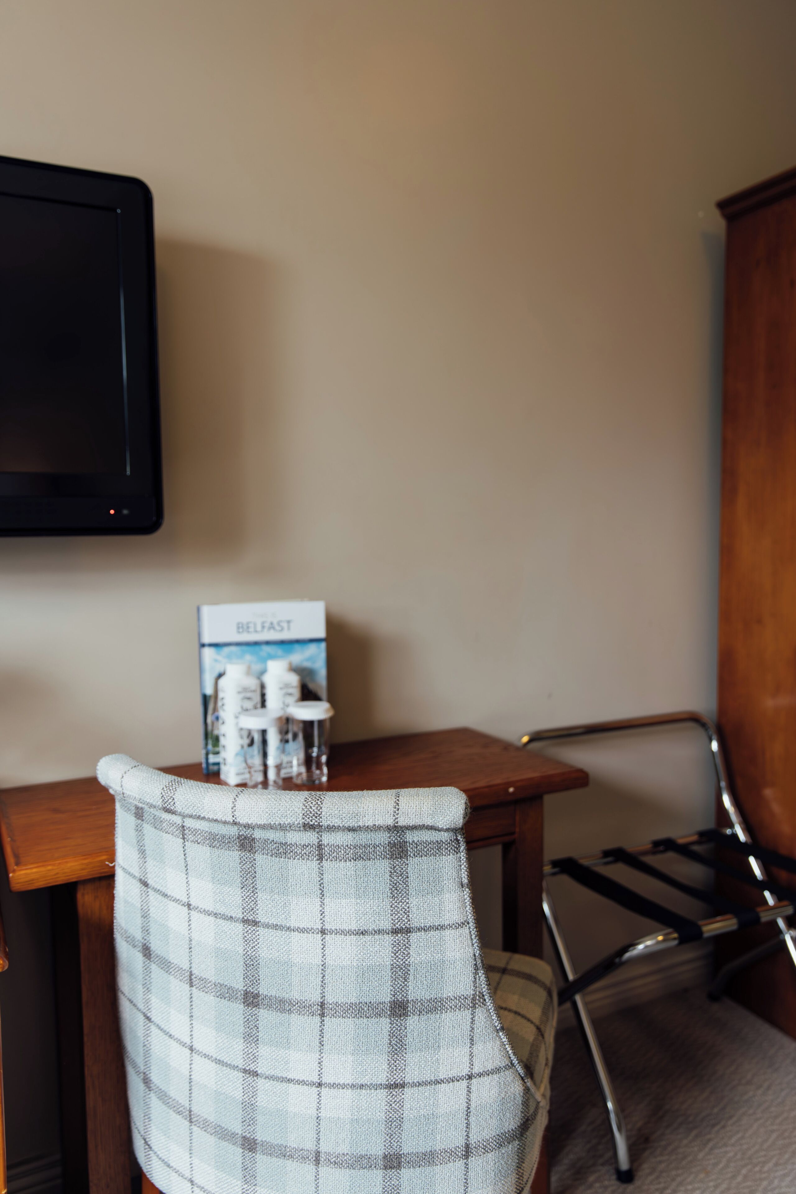 standard double or twin room, 1 double or 2 single beds | 1 bedroom, premium bedding, desk, laptop workspace