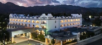 DoubleTree by Hilton Chatsworth