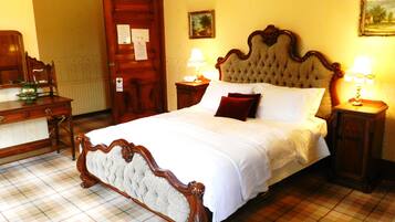 Standard Double Room | Individually decorated, iron/ironing board, cribs/infant beds