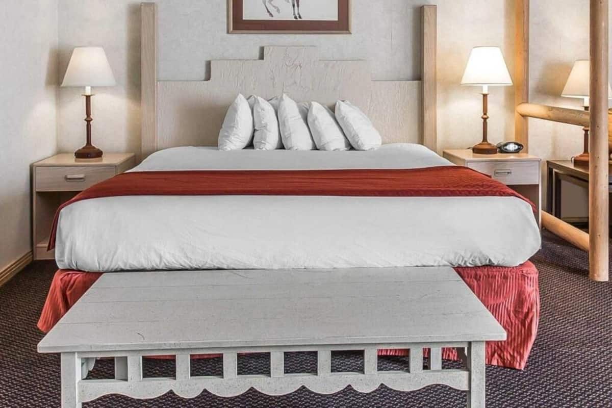 Free WiFi, bed sheets, alarm clocks, wheelchair access