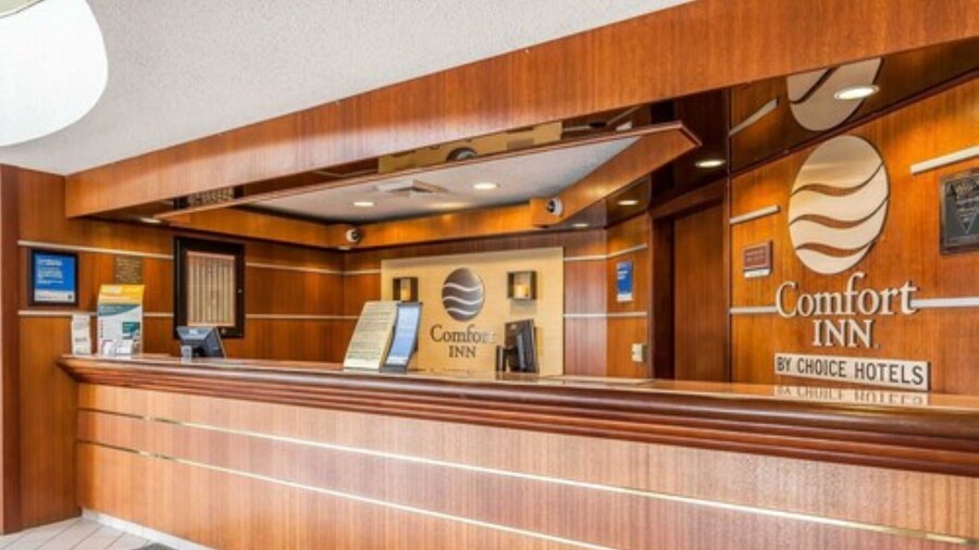 Comfort Inn Cleveland Airport