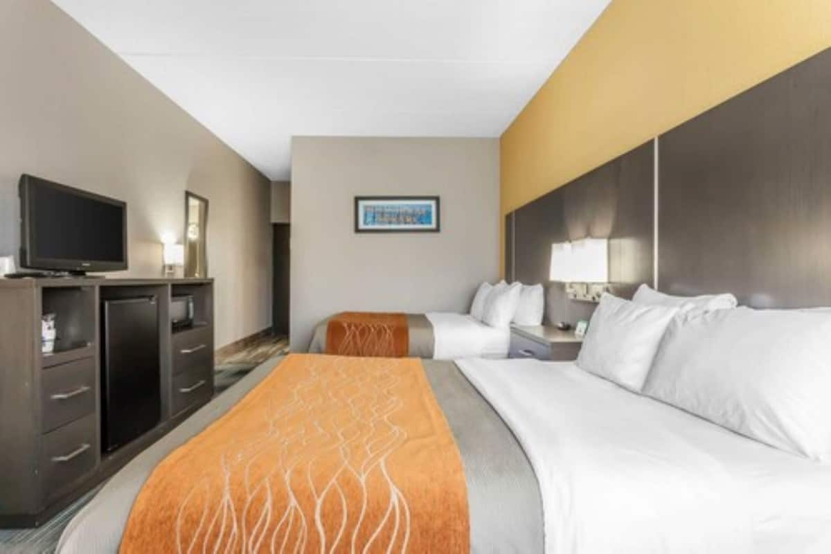 desk, blackout curtains, soundproofing, iron/ironing board