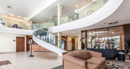 Comfort Inn Cleveland Airport