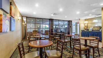 Free daily self-serve breakfast