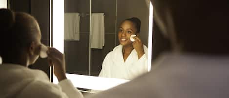 Superior Room, 1 Queen Bed with Sofa bed (Premium)