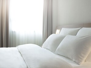 In-room safe, desk, iron/ironing board, free WiFi