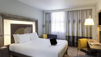 In-room safe, desk, iron/ironing board, free WiFi