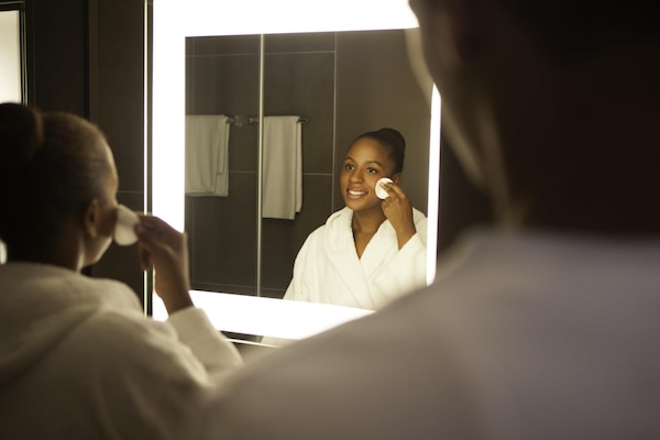 Superior Room, 1 Queen Bed with Sofa bed (Premium) | In-room safe, desk, iron/ironing board, free WiFi