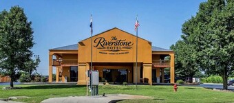 The Riverstone Hotel Charleston-Sikeston