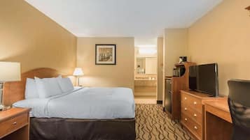 Standard Room, 1 King Bed, Non Smoking | Desk, laptop workspace, blackout curtains, iron/ironing board