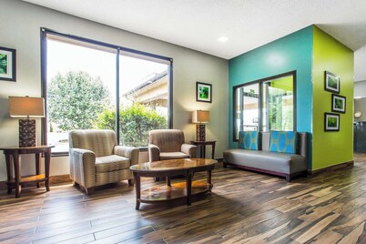 Quality Inn - Albemarle