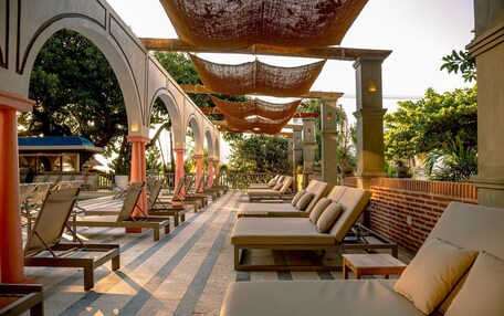 3 outdoor pools, open 8 AM to 8:00 PM, free cabanas, pool umbrellas