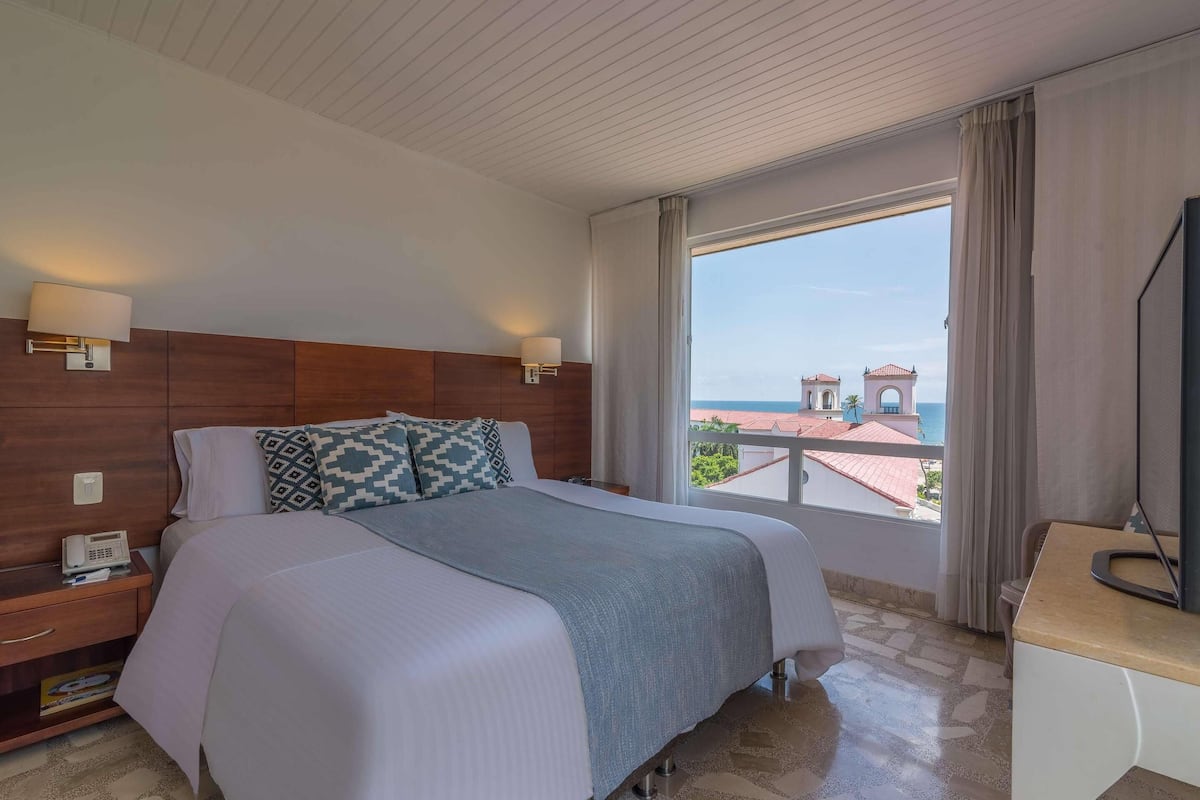 Suite, 2 Bedrooms, Non Smoking