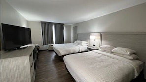 Standardzimmer, 2 Queen-Betten, Nichtraucher | Zimmersafe, Verdunkelungsvorhänge, Bügeleisen/Bügelbrett, Zustellbetten