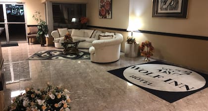 Wolf Inn Hotel
