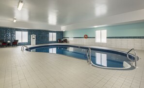 Indoor pool, pool loungers