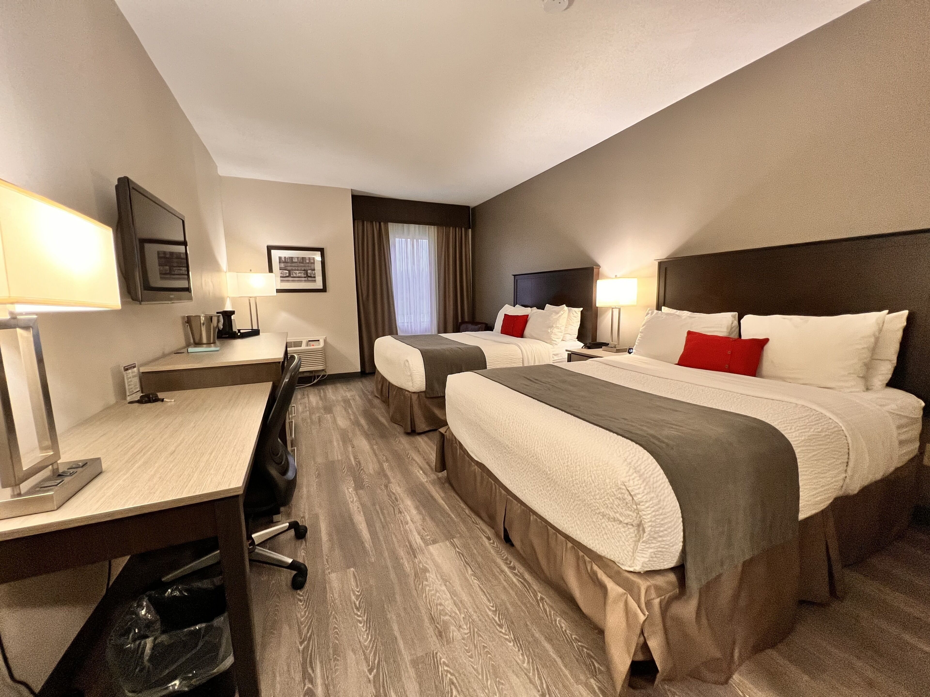 premium bedding, in-room safe, desk, iron/ironing board