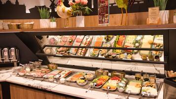 Free daily buffet breakfast