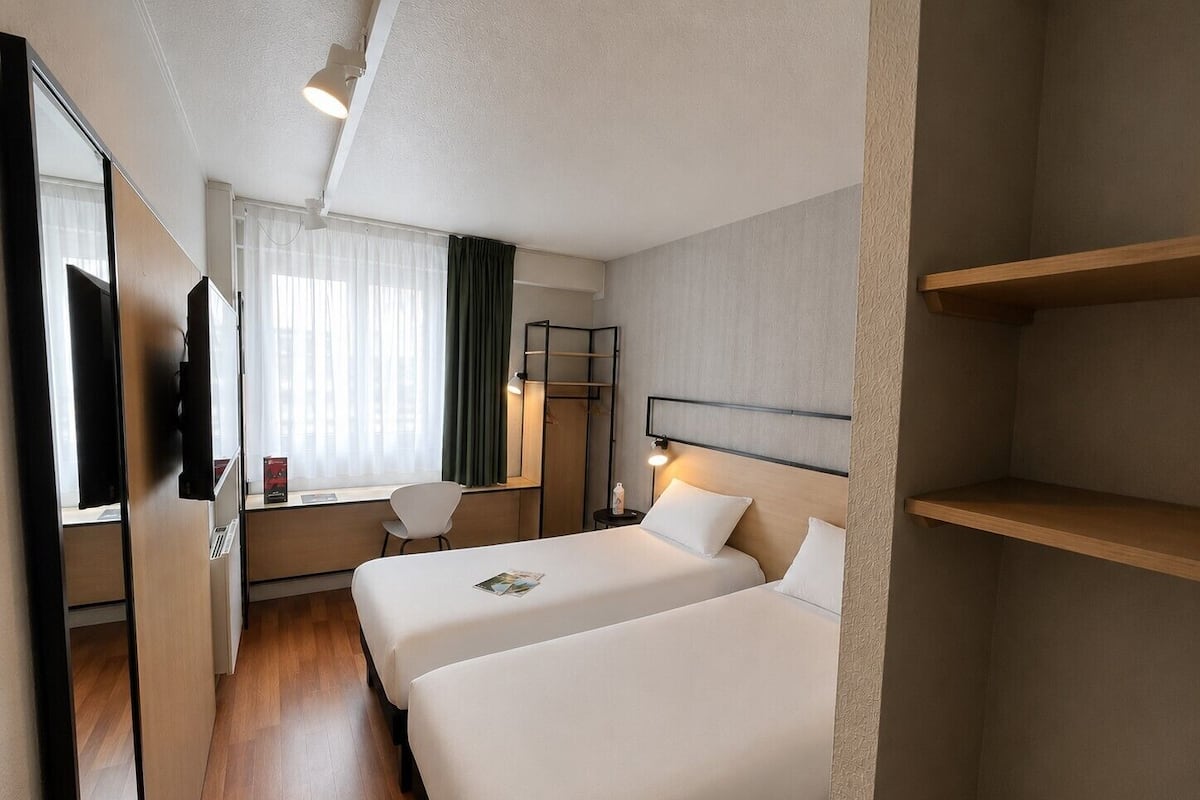 Standard Room, 2 Single Beds