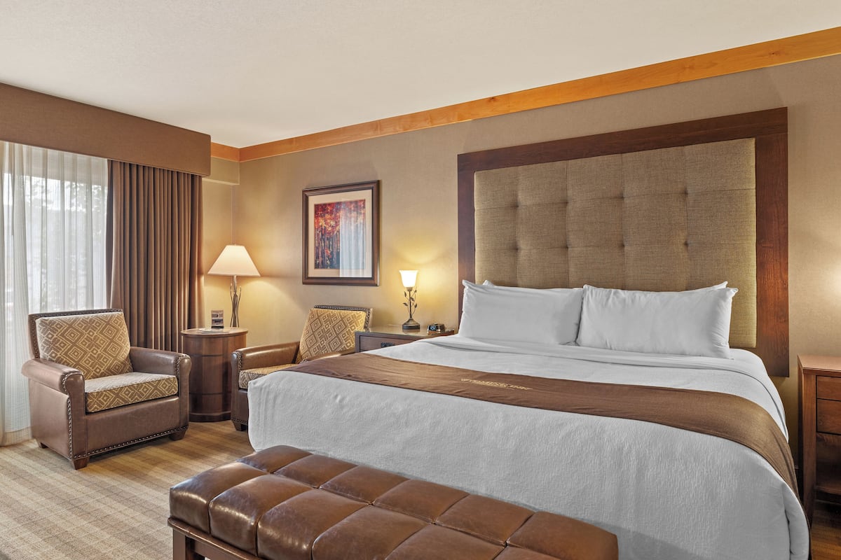 Egyptian cotton sheets, premium bedding, down comforters