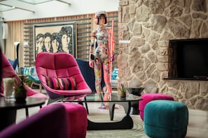 Reception - Hotel N'vY (Geneva)