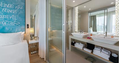 Hotel N'vY