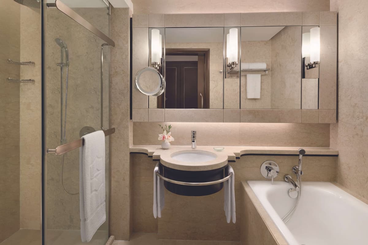 Shower, free toiletries, hair dryer, bathrobes