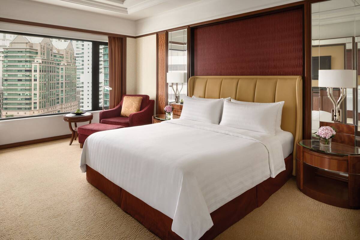 Ropa de cama de alta calidad y minibar 