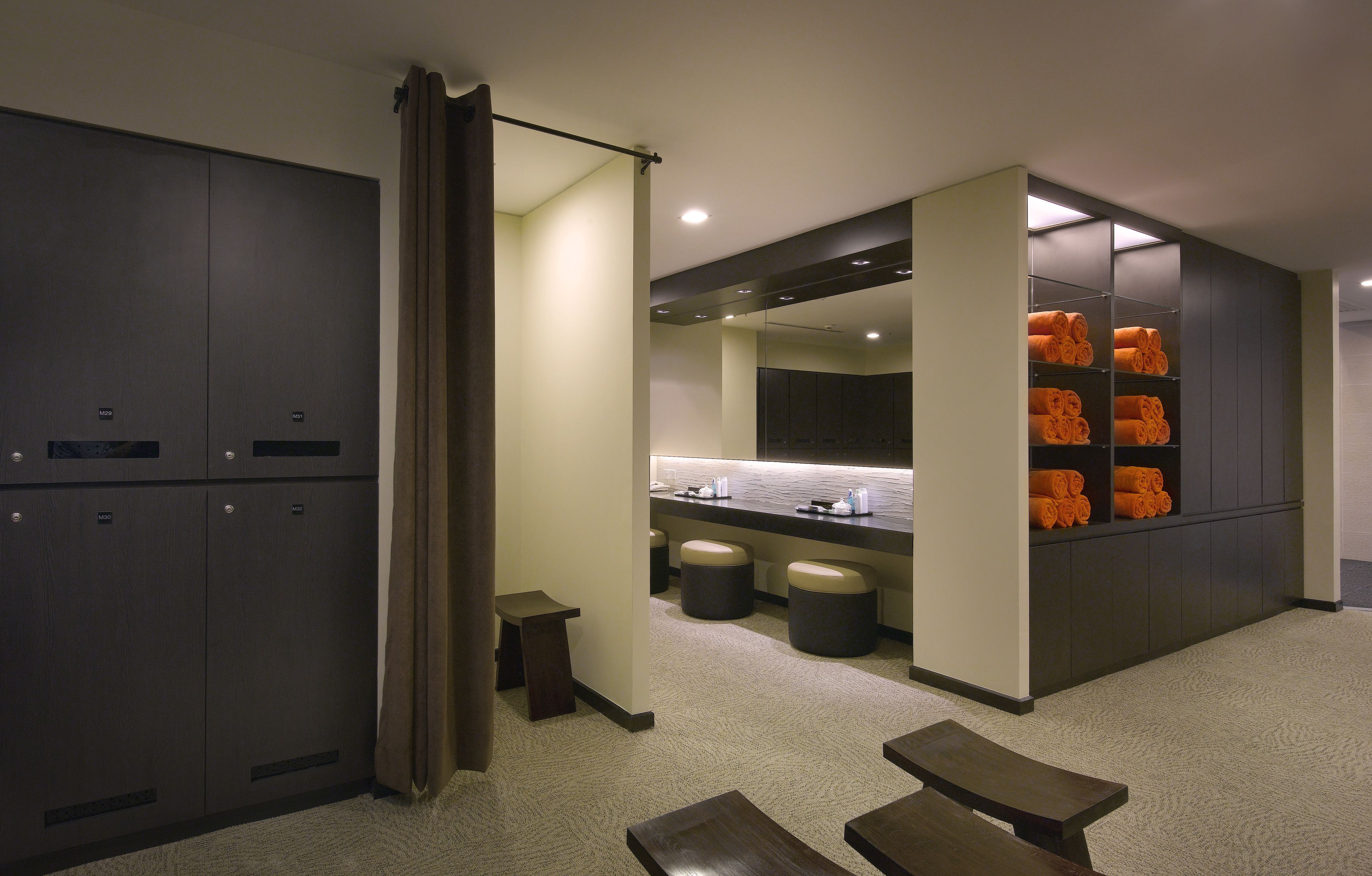 sauna, hot tub, body treatments, hydrotherapy, body wraps, body scrubs