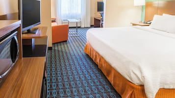 Ropa de cama de alta calidad y escritorio