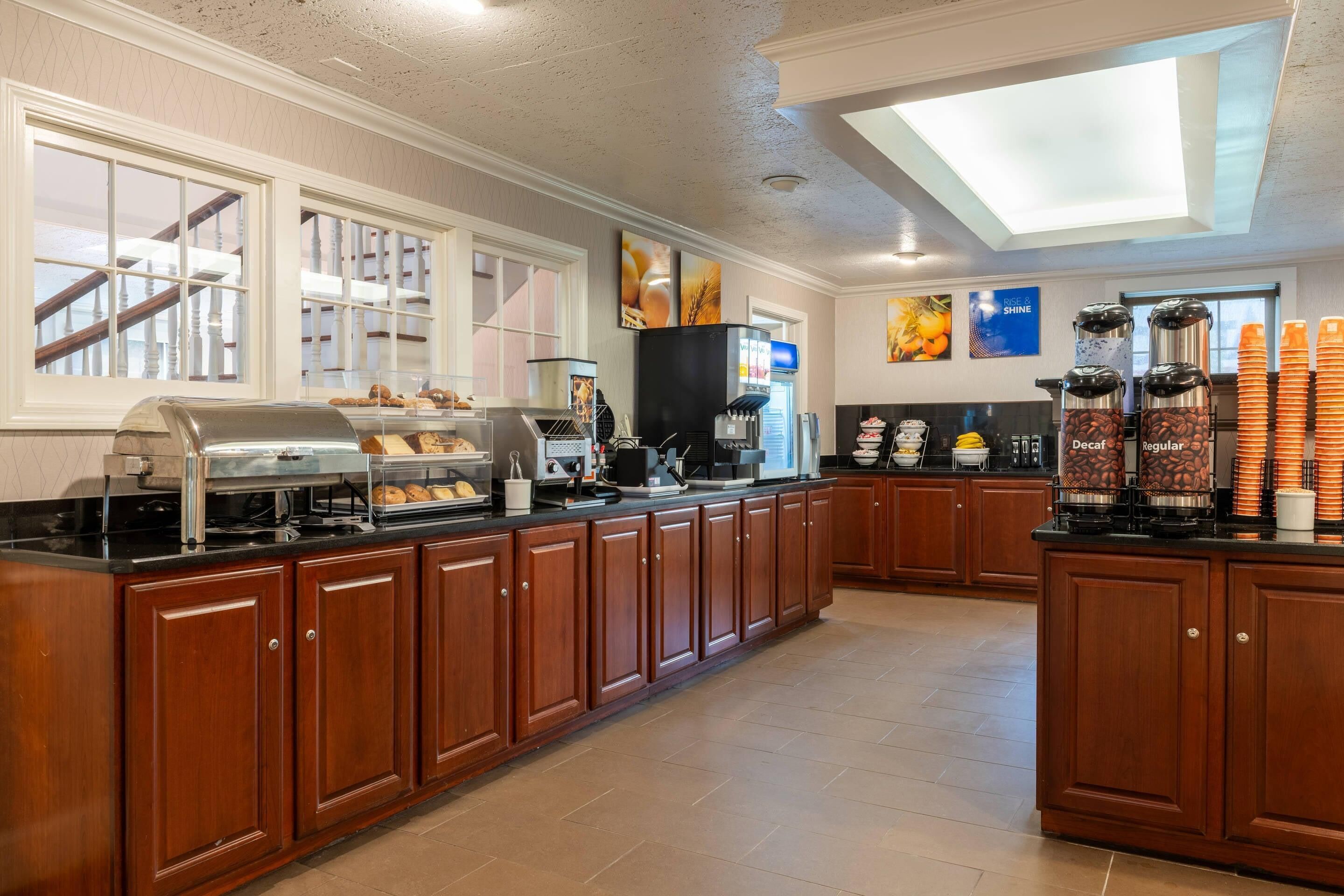 Petit déjeuner buffet compris tous les jours