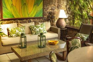 Televisión LED 32 pulgadas con canales de televisión por cable