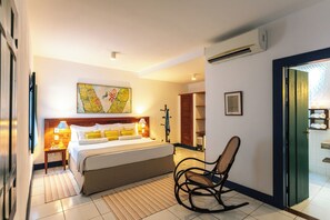 Phòng Suite | Bộ đồ giường cao cấp, nệm có lớp đệm bông, minibar 