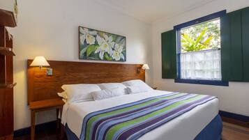 Family Room | Peralatan tempat tidur premium, tilam berlapik, bar mini